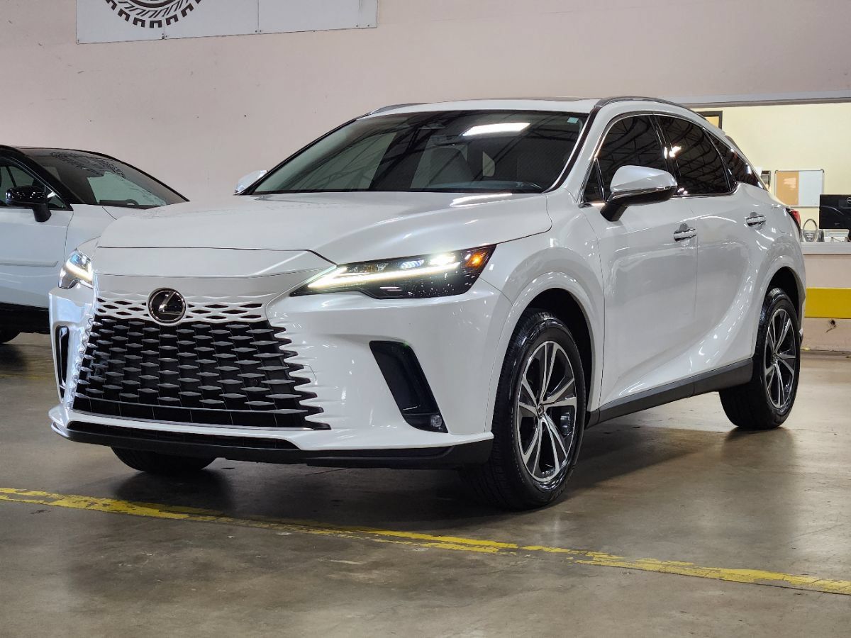 Used 2024 Lexus RX 350 Premium w/ Cold Area Package FWD image 5