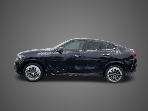 New 2026 BMW X6 xDrive40i w/ Climate Comfort Package image 9