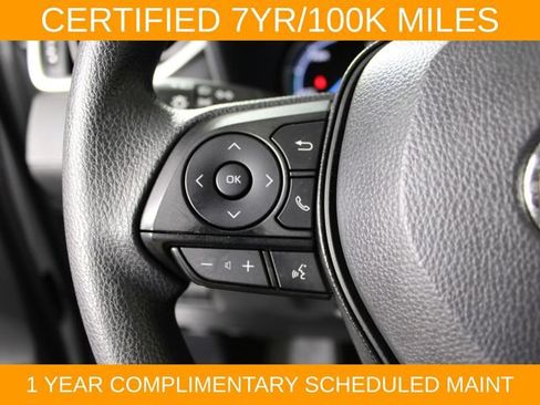 Used 2025 Toyota RAV4 XLE AWD/4WD image 21