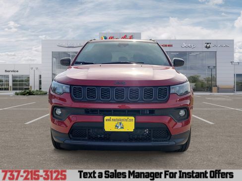 New 2026 Jeep Compass Latitude image 8