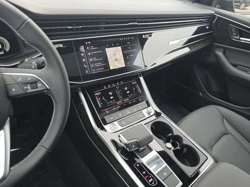 New 2026 Audi Q8 Premium image 24
