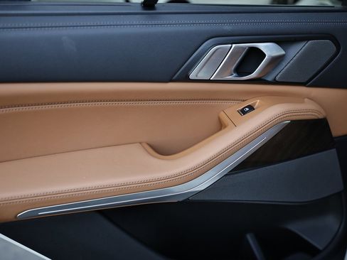 Used 2023 BMW X5 xDrive45e w/ M Sport Package image 24