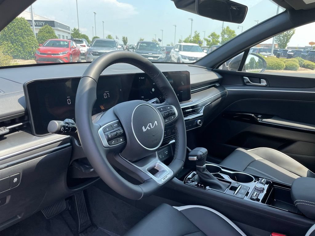 New 2026 Kia K5 GT-Line FWD image 9