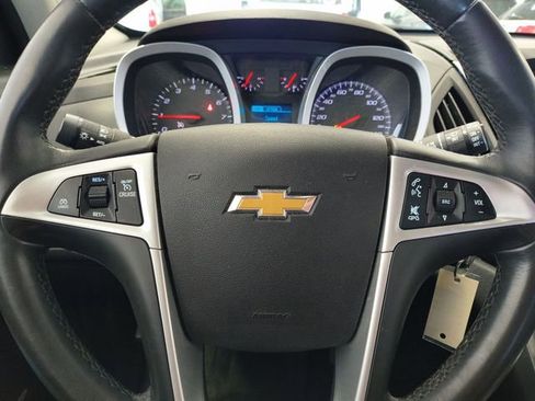 Used 2015 Chevrolet Equinox LT image 12