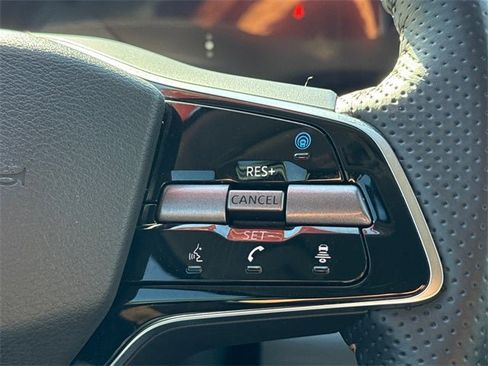 Certified 2023 Nissan Ariya AWD image 31