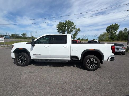 Used 2022 GMC Sierra 2500 AT4 w/ Gooseneck/5TH Wheel Package AWD/4WD image 3