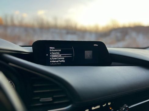 Used 2020 MAZDA MAZDA3 AWD Sedan w/ Preferred Package image 21