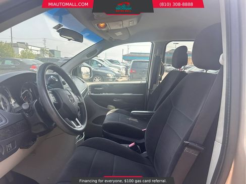 Used 2013 Dodge Grand Caravan SE FWD image 9