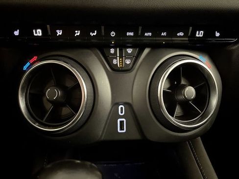 Used 2022 Chevrolet Blazer LT image 23