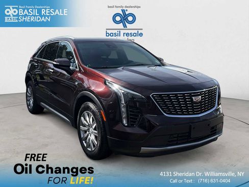 Used 2021 Cadillac XT4 Premium Luxury w/ Cold Weather Package FWD image 1