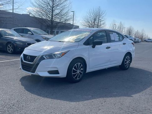 Used 2020 Nissan Versa S image 4