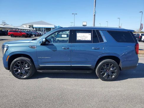 New 2026 GMC Yukon Elevation image 2