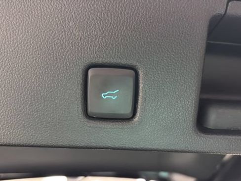 Used 2022 Ford Escape SE w/ Convenience Package AWD/4WD image 23