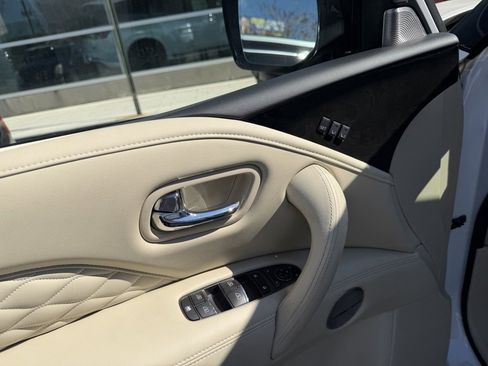 Certified 2022 INFINITI QX80 Sensory w/ Cargo Package image 12