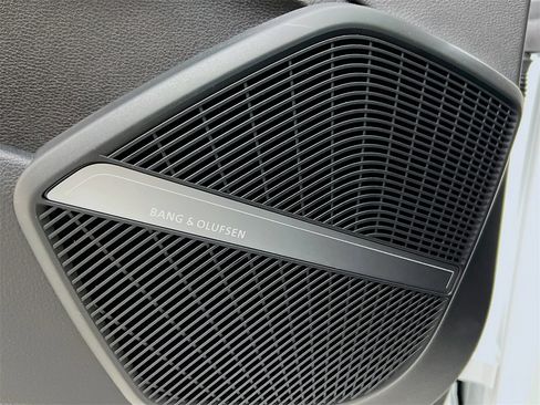 Used 2022 Audi Q5 2.0T Prestige image 28