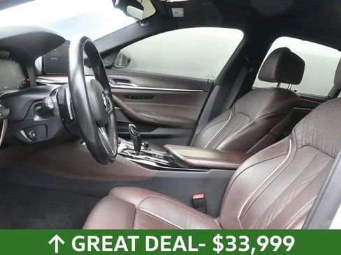 Used 2021 BMW 540i w/ Executive Package image 18