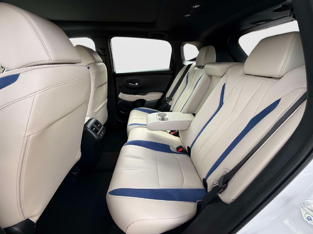 Certified 2025 Acura ADX A-Spec AWD/4WD image 11