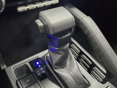 Certified 2025 Toyota Tacoma SR5 image 29