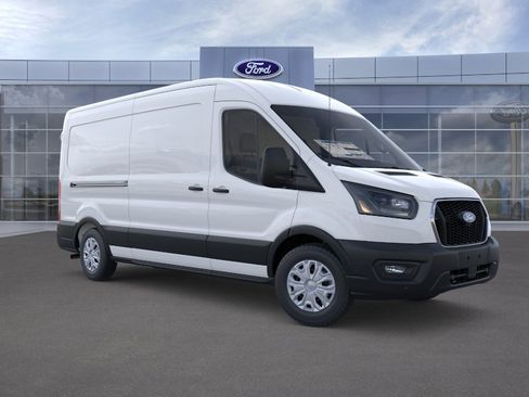 New 2026 Ford Transit 250 148 Medium Roof RWD image 7