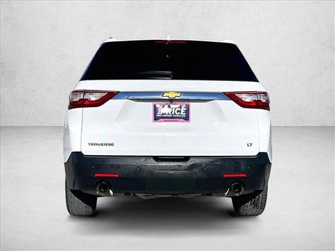 Used 2019 Chevrolet Traverse LT image 4