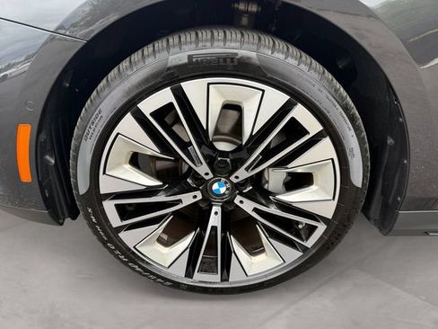 Certified 2026 BMW 530i xDrive w/ Premium Package AWD/4WD image 14