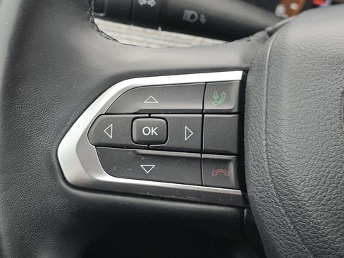 Used 2022 Jeep Compass Latitude image 26