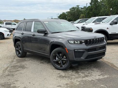 New 2026 Jeep Grand Cherokee Limited image 2