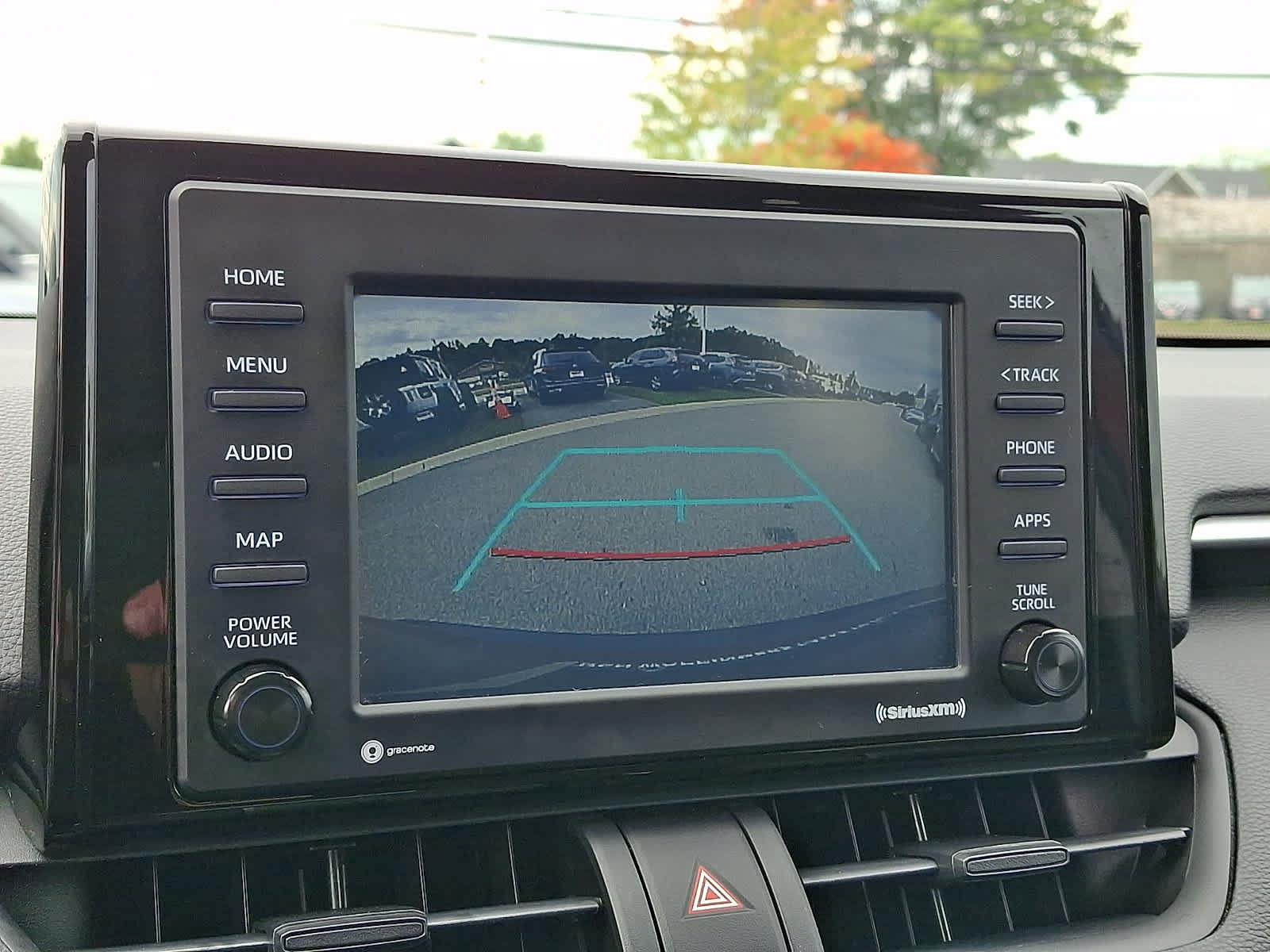 Certified 2020 Toyota RAV4 LE w/ Carpet Mat Package AWD/4WD image 21