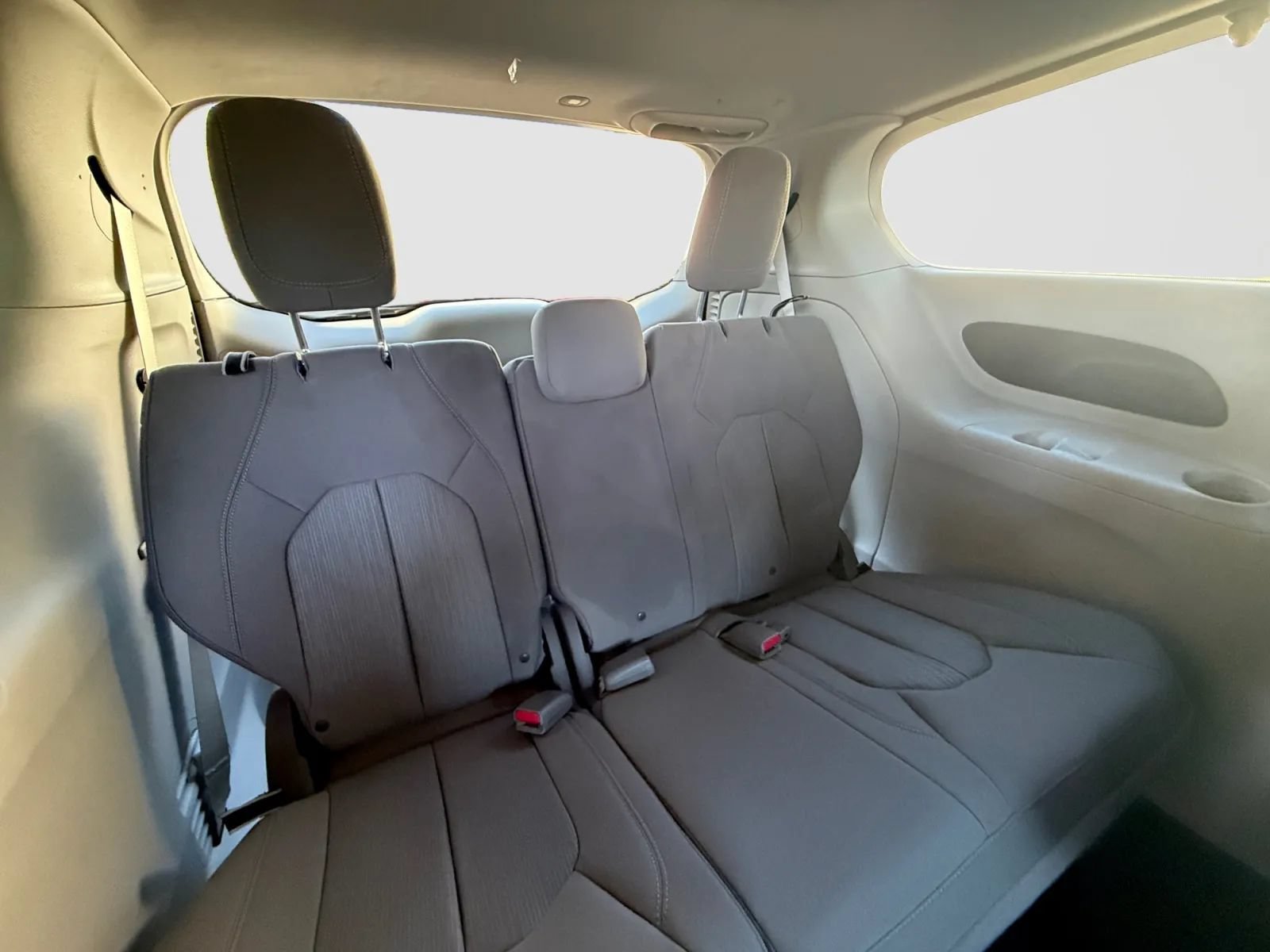 Used 2017 Chrysler Pacifica LX FWD image 20