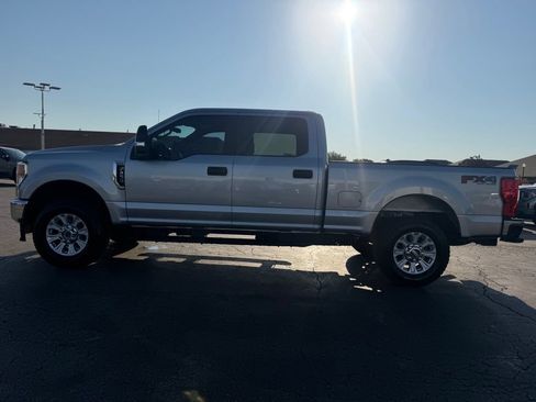 Used 2022 Ford F250 XL w/ STX Appearance Package AWD/4WD image 12