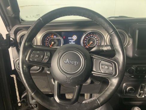 Used 2021 Jeep Gladiator Sport image 11