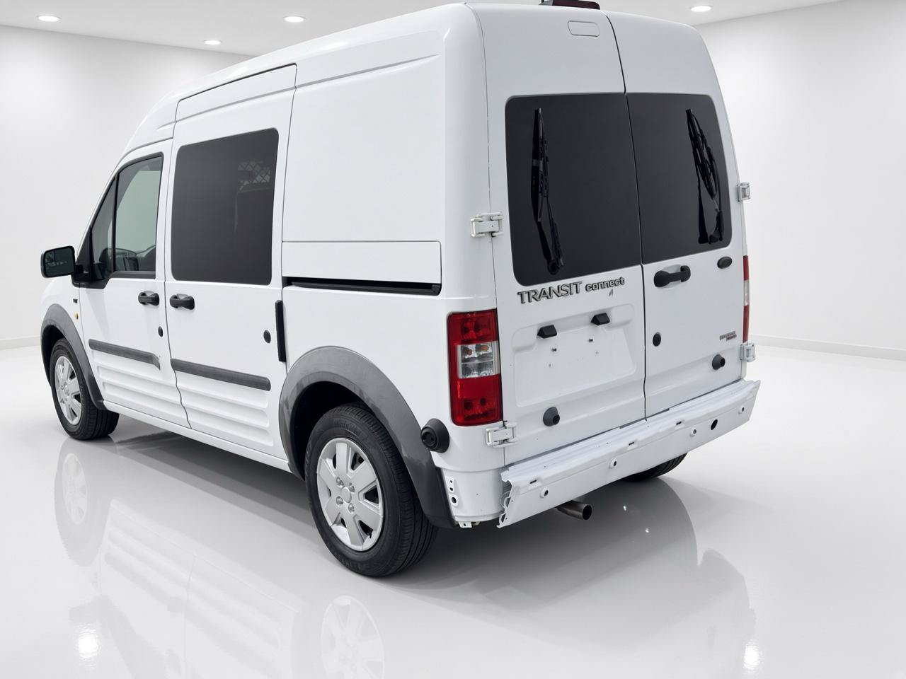 Used 2013 Ford Transit Connect XLT FWD image 3