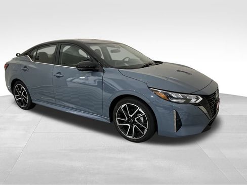 Certified 2024 Nissan Sentra SR w/ SR Premium Package image 14