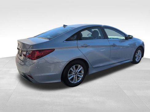 Used 2014 Hyundai Sonata GLS w/ Popular Equipment Group 2 image 5