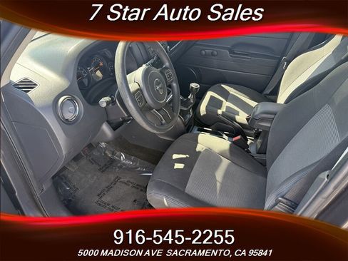 Used 2016 Jeep Patriot Sport image 8