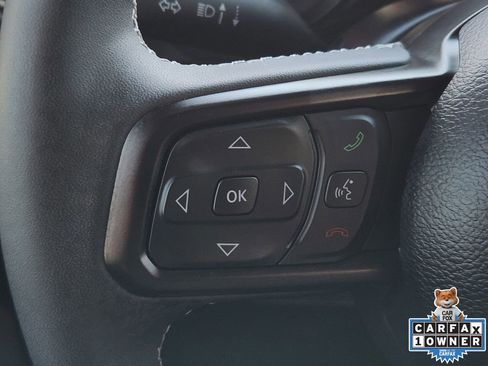 Used 2025 Jeep Wrangler Unlimited Rubicon w/ Technology Group image 35