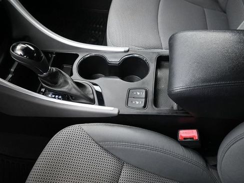 Used 2014 Hyundai Sonata GLS w/ Popular Equipment Group 2 FWD image 9
