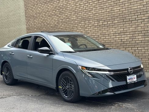 New 2026 Nissan Sentra SV w/ SV Convenience Package FWD image 2