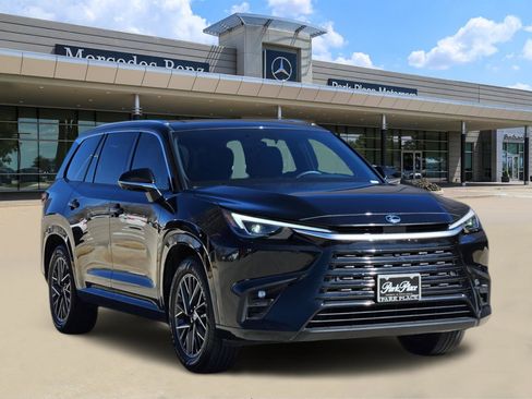 Used 2024 Lexus TX 350 FWD w/ Captains Chair Package image 2