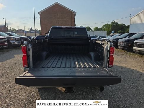 Used 2026 Chevrolet Silverado 2500 High Country w/ High Country Premium Package AWD/4WD image 36