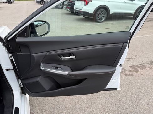 Used 2021 Nissan Sentra SR FWD image 19