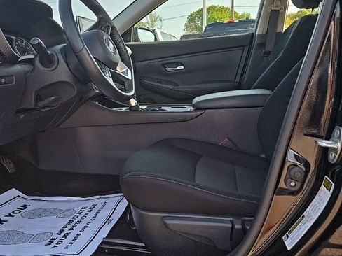 Used 2023 Nissan Sentra SV w/ All-Weather Package image 9