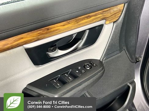 Used 2018 Honda CR-V EX image 12