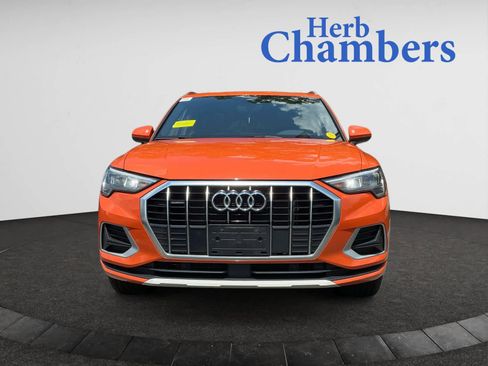 Used 2022 Audi Q3 2.0T Premium image 2