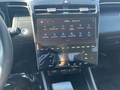 Certified 2023 Hyundai Santa Cruz SEL Premium image 15