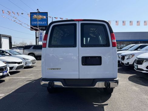 Certified 2024 Chevrolet Express 2500 w/ Driver Convenience Package RWD image 6