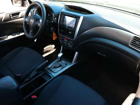 Used 2013 Subaru Forester 2.5X w/ Alloy Wheel Pkg AWD/4WD image 16