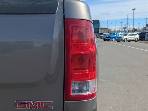 Used 2013 GMC Sierra 2500 SLT w/ SLT Convenience Package image 44