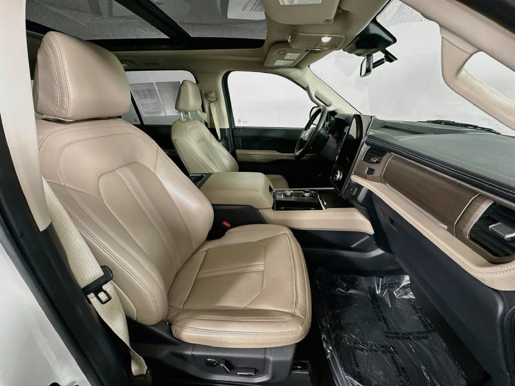 Used 2023 Ford Expedition Limited AWD/4WD image 37