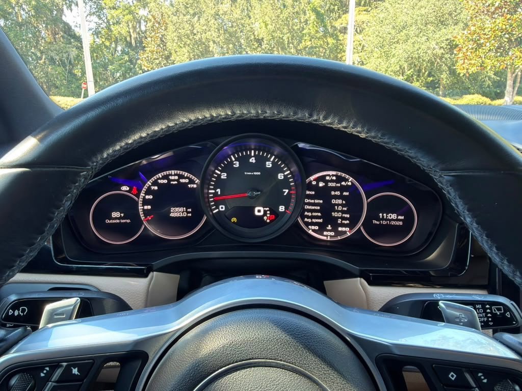 Used 2020 Porsche Cayenne AWD/4WD image 10